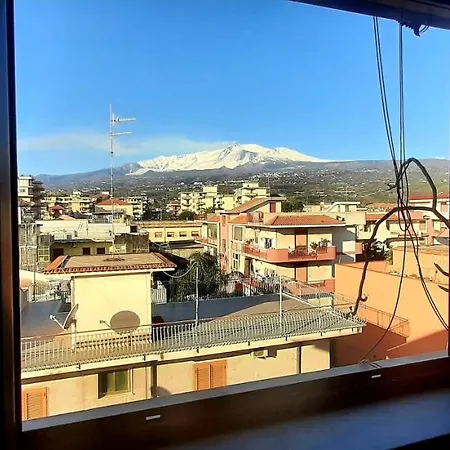 Casa Leo, Eleganza Siciliana Con Vista Etna A Due Passi Dal Mare
