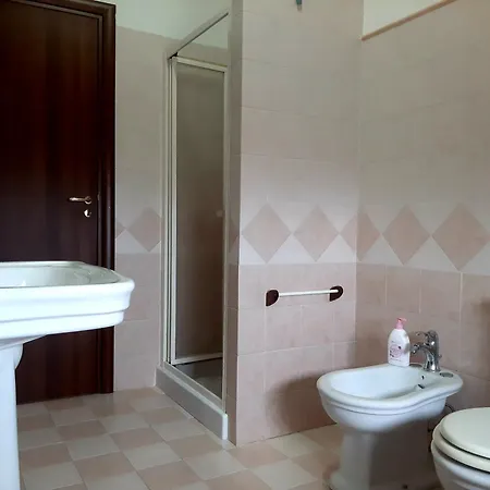 Casa Leo, Eleganza Siciliana Con Vista Etna A Due Passi Dal Mare Apartment Riposto