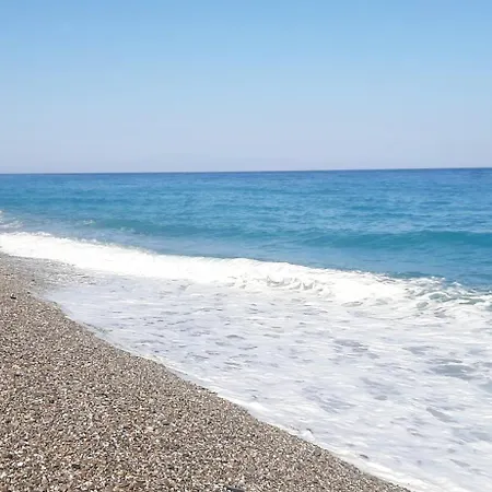 Casa Leo, Eleganza Siciliana Con Vista Etna A Due Passi Dal Mare Apartment